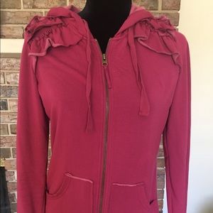 Evy’s Tree Small Cranberry Reece